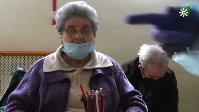 Atenci&oacute;n Sanitaria en V&eacute;lez de Benaudalla: Evaluaci&oacute;n y Perspectivas